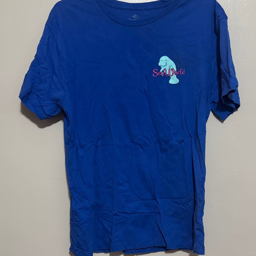 SeaWorld Blue Graphic Tee with Manatee Logo